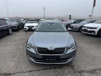 Gebraucht Skoda Superb 190 PS (139 kW) 2017 Grau Kombi