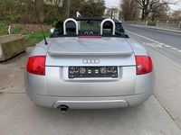 Gebraucht Audi TT Roadster Sport 179 PS (131 kW) 2004 Silber Cabrio