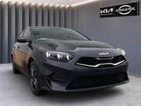 Neu Kia Ceed 140 PS (102 kW) 2025 Grau Kleinwagen