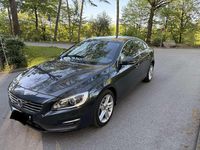 Gebraucht Volvo S60 Summum 136 PS (100 kW) 2014 Limousine