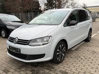 Gebraucht VW Sharan IQ Drive 150 PS (110 kW) 2019 Weiß Van / Kleinbus
