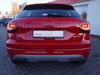Gebraucht Audi Q2 Basis 150 PS (110 kW) 2020 Rot SUV