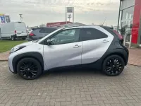 Gebraucht Toyota Aygo X Basis 72 PS (52 kW) 2024 Light purple silver / black (metallic) SUV