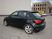 Gebraucht Audi A1 Sportback S-Line 86 PS (63 kW) 2014 Schwarz metallic Kleinwagen