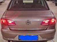 Gebraucht VW Passat Comfortline 122 PS (89 kW) 2012 Braun Limousine