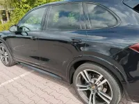 Second-hand Porsche Cayenne 245 CP (180 kW) 2014 Negru SUV