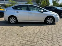 Gebraucht Toyota Prius Basis 99 PS (72 kW) 2009 Silber Kleinwagen
