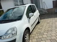 Gebraucht Renault Modus 70 PS (51 kW) 2012 Weiß Van / Kleinbus