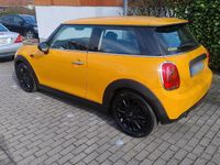 Gebraucht Mini ONE 102 PS (75 kW) 2015 Orange Kleinwagen