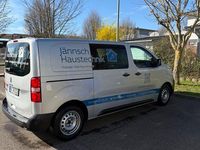 Gebraucht Peugeot Expert Premium 116 PS (85 kW) 2018 Grau Van