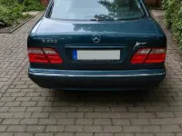 Gebraucht Mercedes E280 Elegance 204 PS (150 kW) 2000 Grün Limousine