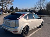 Używany Ford Focus 100 KM (73 kW) 2008 Sedan/Limuzyna