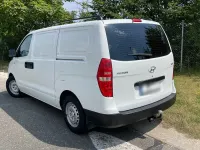 Gebraucht Hyundai H-1 170 PS (125 kW) 2011 Weiß Van / Kleinbus