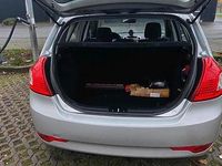 Gebraucht Kia Ceed 90 PS (66 kW) 2010 Grau Kleinwagen