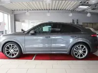 Gebraucht Porsche Cayenne 462 PS (339 kW) 2022 Quarzitgrau SUV