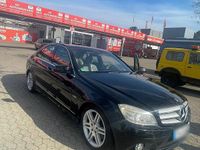 Używany Mercedes C320 224 KM (164 kW) 2007 Czarny Sedan/Limuzyna