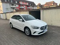 Gebraucht Mercedes B250e Style 218 PS (160 kW) 2021 Weiß Kleinwagen