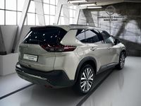 Gebraucht Nissan X-Trail 158 PS (116 kW) 2024 Champagne silver (metallic) SUV