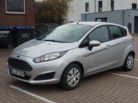 Gebraucht Ford Fiesta SYNC Edition 95 PS (69 kW) 2014 Silber Kleinwagen