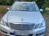 Gebraucht Mercedes E220 Elegance 170 PS (125 kW) 2011 Silber Kombi