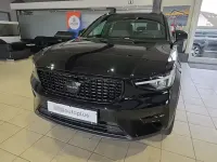 Używany Volvo XC40 Plus 163 KM (119 kW) 2025 Czarny SUV