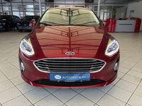 Gebraucht Ford Fiesta Titanium 101 PS (74 kW) 2018 Rot Kleinwagen