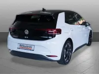 Gebraucht VW ID.3 Pro Performance 150 kW (204 PS) 2023 Gletscherweiß metallic Kleinwagen
