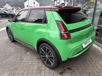 Neu Renault 5 E-Tech Komfort 77 kW (106 PS) 2026 Grün Limousine