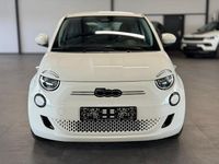 Gebraucht Fiat 500e 86 kW (118 PS) 2023 Weiß Limousine