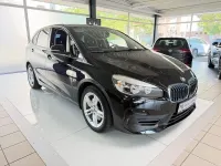 Gebraucht BMW 225 Active Tourer Advantage 136 PS (100 kW) 2019 Schwarz Van / Kleinbus