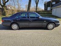 Second-hand Mercedes E280 193 CP (141 kW) 1996 Albastru Berlinǎ
