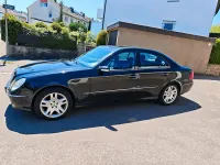 Gebraucht Mercedes E240 Avantgarde 177 PS (130 kW) 2005 Schwarz Limousine