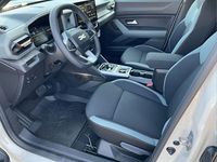 Neu Dacia Duster 154 PS (113 kW) 2025 Beige SUV