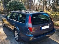 Gebraucht Ford Mondeo Ghia 145 PS (106 kW) 2003 Grau Kombi