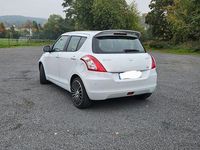 Gebraucht Suzuki Swift Comfort 94 PS (69 kW) 2012 Weiß Kleinwagen