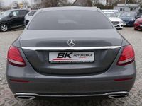 Gebraucht Mercedes E200 184 PS (135 kW) 2018 Selenitgrau  Limousine