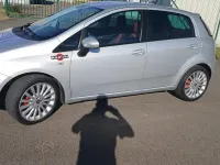 Gebraucht Fiat Grande Punto 105 PS (77 kW) 2010 Silber Kleinwagen