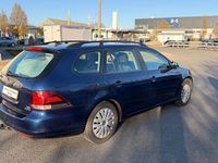 Gebraucht VW Golf VI 105 PS (77 kW) 2013 Blau Kleinwagen