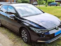 Gebraucht VW Golf VIII Active 150 PS (110 kW) 2021 Schwarz Limousine