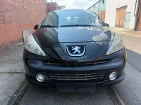 Gebraucht Peugeot 207 95 PS (69 kW) 2009 Schwarz Kleinwagen