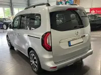Gebraucht Renault Kangoo 95 PS (69 kW) 2023 Silber Van / Kleinbus