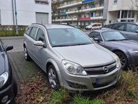 Gebraucht Opel Astra 105 PS (77 kW) 2007 Grau Kombi
