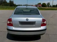 Gebraucht VW Passat 102 PS (75 kW) 2001 Silber Limousine