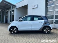 Gebraucht Smart ForFour Electric Drive Exclusive 60 kW (82 PS) 2021 Weiß Limousine