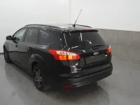 Gebraucht Ford Focus Trend 105 PS (77 kW) 2011 Schwarz Kombi