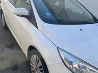 Second-hand Ford Focus Active 120 CP (88 kW) 2018 Alb Break
