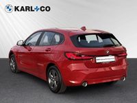 Gebraucht BMW 118 Advantage 150 PS (110 kW) 2022 Rot Kleinwagen