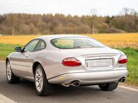 Gebraucht Jaguar XKR 363 PS (266 kW) 2001 Silber Coupé