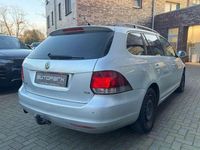 Gebraucht VW Golf VI Comfortline 105 PS (77 kW) 2010 Silber Kleinwagen