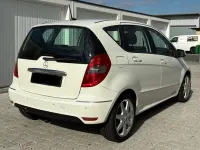Gebraucht Mercedes A180 Avantgarde 116 PS (85 kW) 2010 Weiß Limousine
